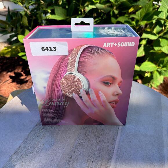 NEW Art+Sound Bling Wireless Headphones 6Hrs playtime. White Pink rhinestones - Picture 10 of 15